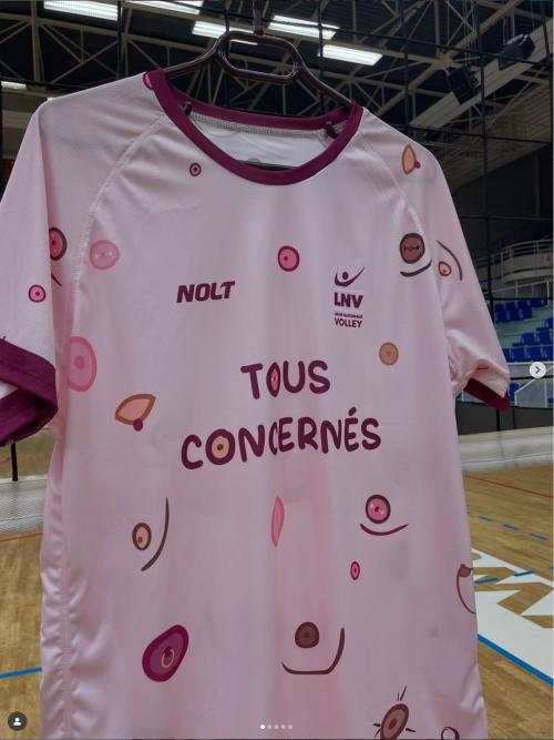 𝑻𝒐𝒖𝒔 𝒄𝒐𝒏𝒄𝒆𝒓𝒏𝒆́𝒔 1