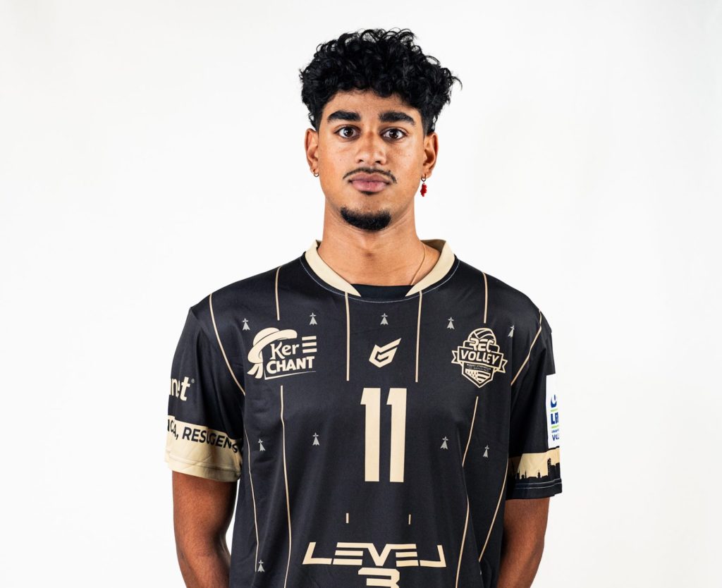 11 Yannick Ramdoyal Cfc 1