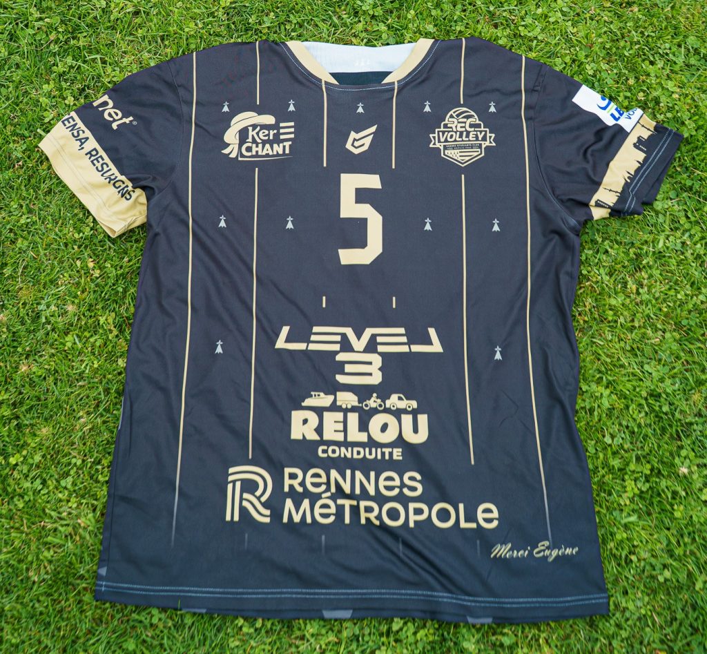 Copie De Copie De Ism07079